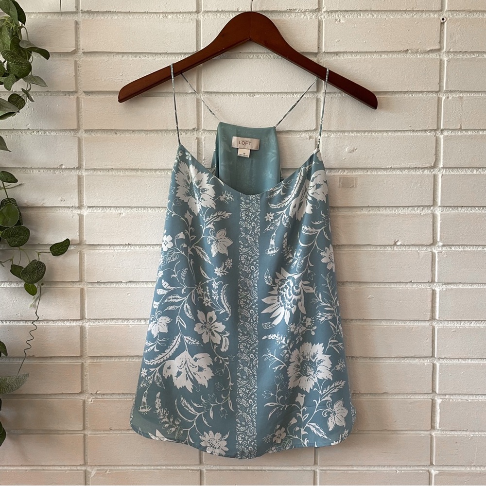 Ann Taylor LOFT Dainty Floral Blouse - M
